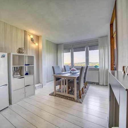 - Haus H, App 0h0201 Apartment